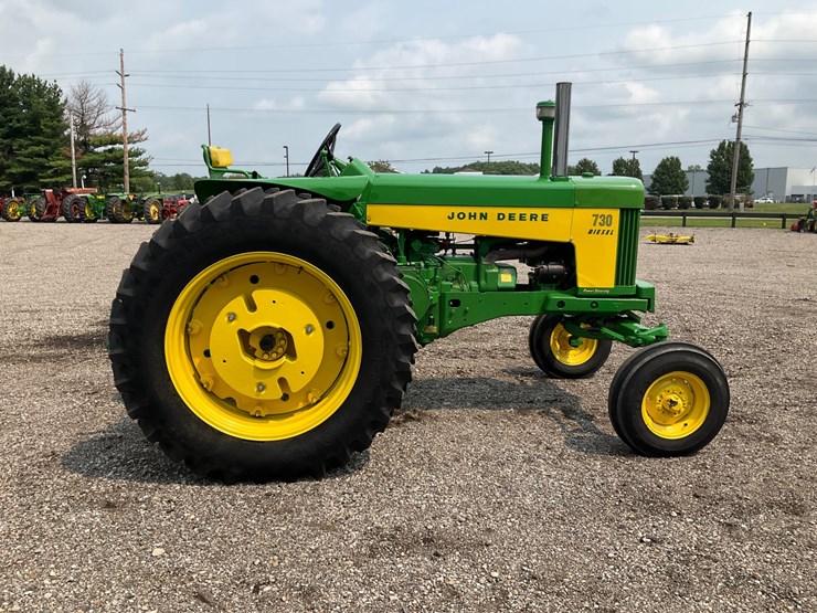 1959-john-deere-730-image-6