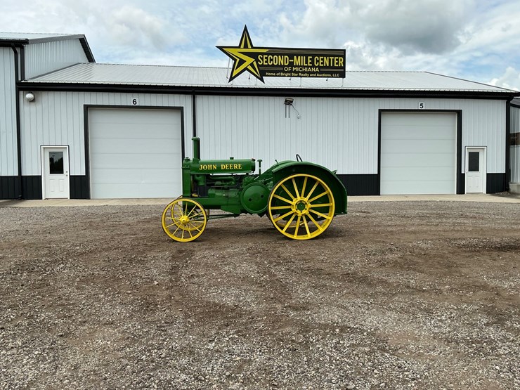 1935-john-deere-model-a-image-3