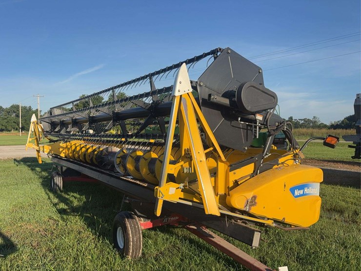 new-holland-74c-image-3