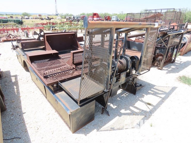 massey-ferguson-8-image-2