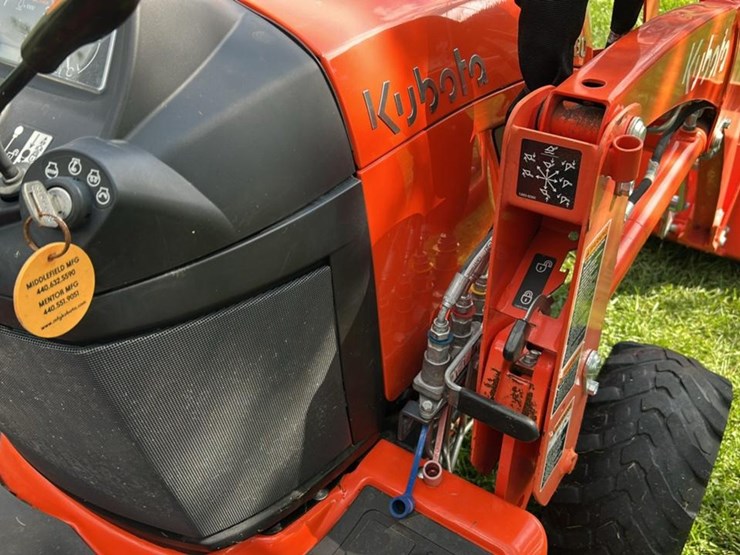 2022-kubota-bx2380-image-22