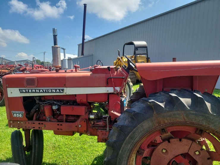 1968-farmall-656-gas-image-7