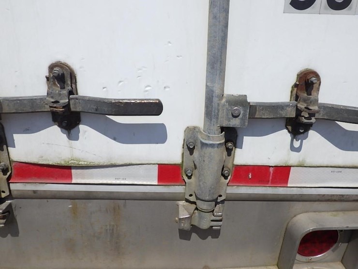 2003-utility-van-image-23