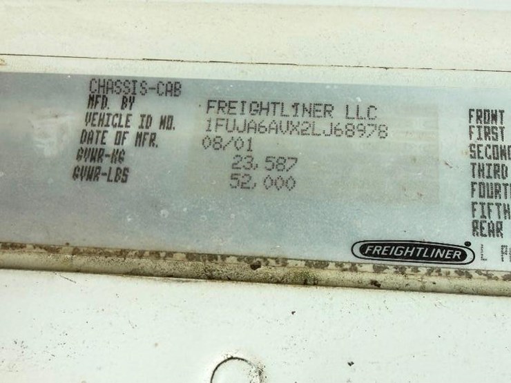 2002-freightliner-columbia-120-image-7