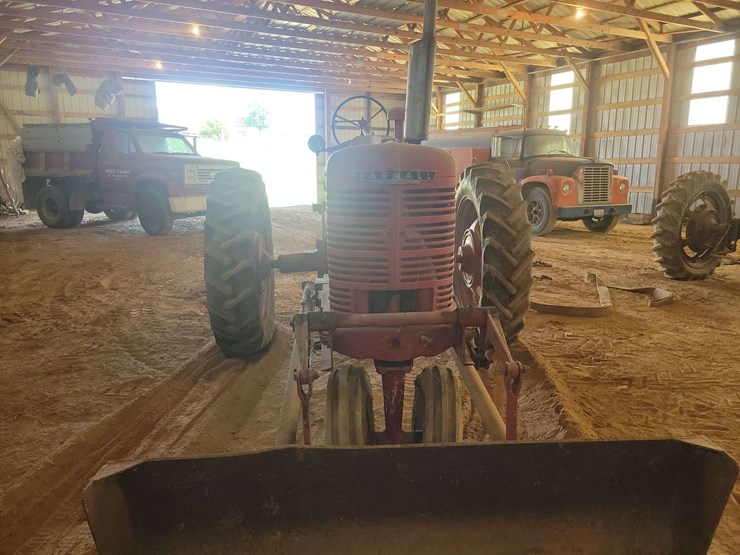farmall-m-with-servis-blade-image-5