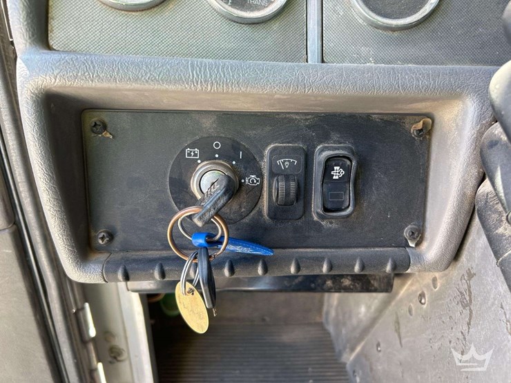 2019-kenworth-t370-image-17