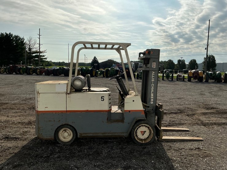 #1350-•-allis-chalmers-acc-120-ps-forklift-image-6