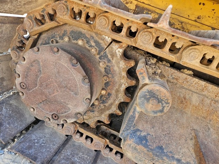 john-deere-18-image-36