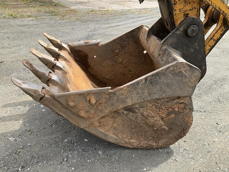 2004-deere-160c-lc-image-43