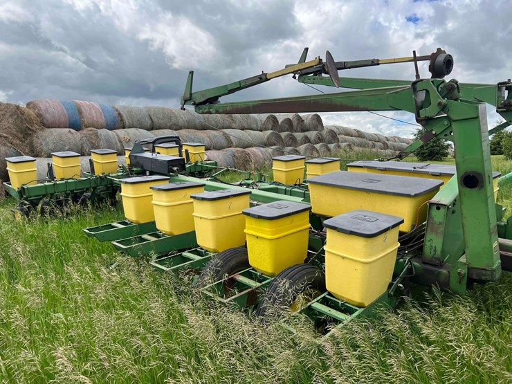 john-deere-7000-image-5