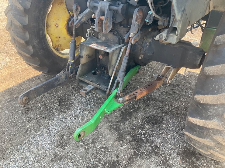 2004-john-deere-5220-image-14