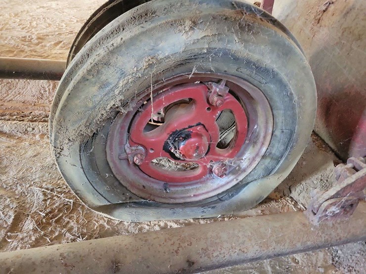 farmall-m-with-servis-blade-image-7