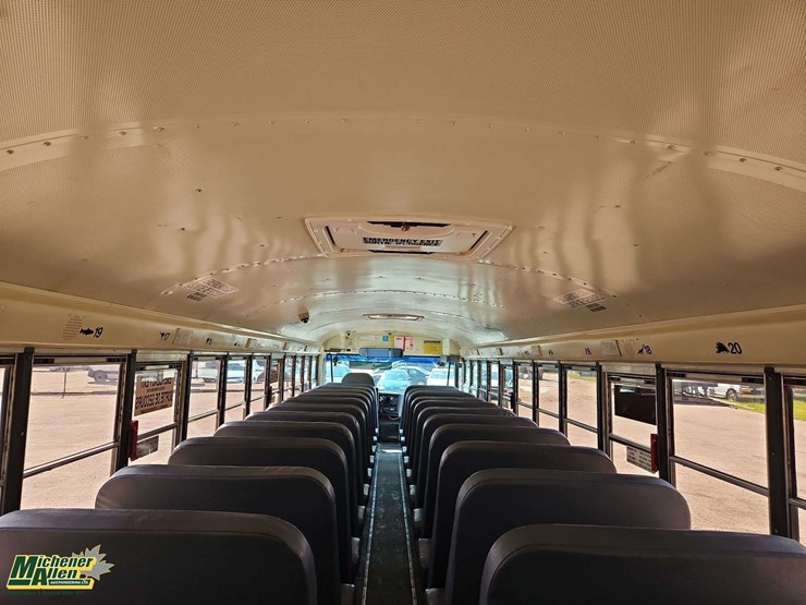 2014-ic-bus-ce-image-27