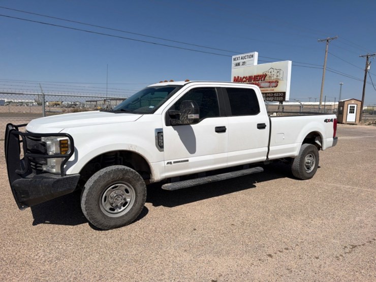 2019-ford-f350-image-1