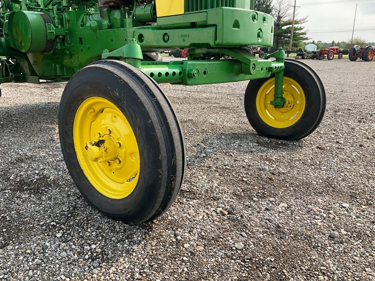 1959-john-deere-630-image-10