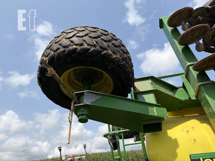 2012-john-deere-1990ccs-image-13