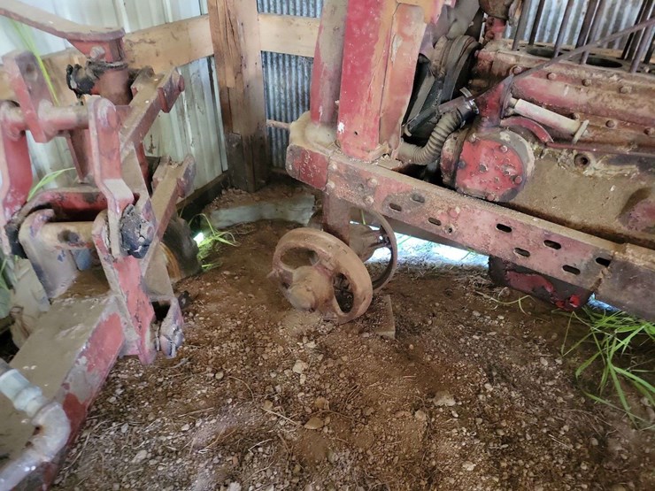 farmall-h-image-2