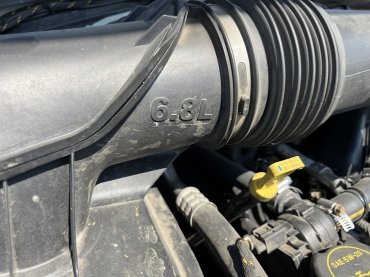 2017-ford-f550-image-51