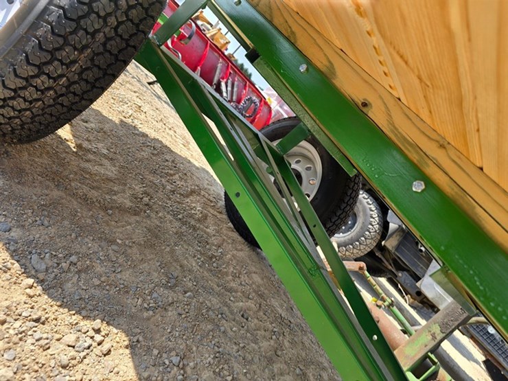 #74-•-4'-x-8'-utility-trailer-image-5