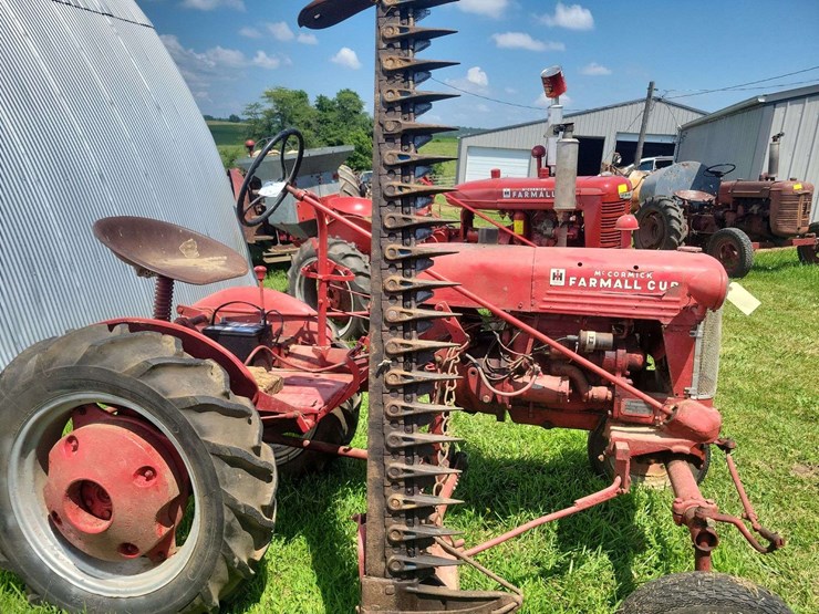 1949-farmall-cub-image-2