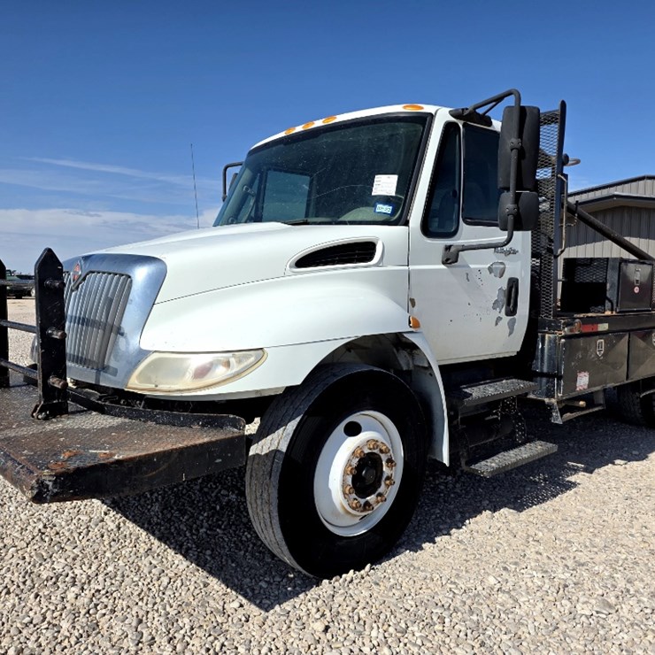 2015 INTERNATIONAL DURASTAR 4300
