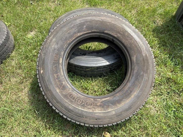 two-semi-tires---11r22.5-image-2
