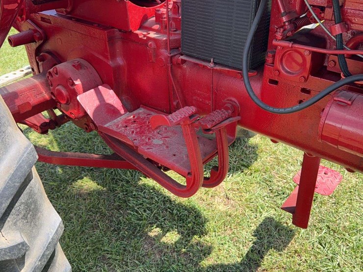 1958-farmall-240-image-25