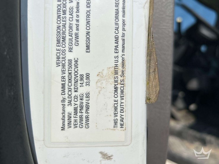 2019-freightliner-m2-106-image-5