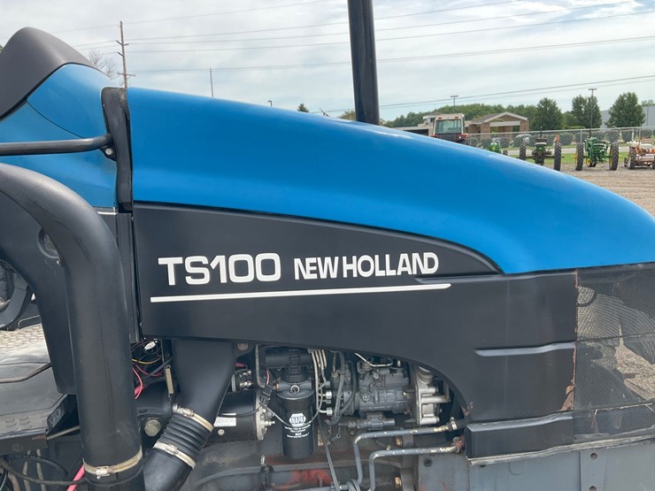 new-holland-ts100-image-49