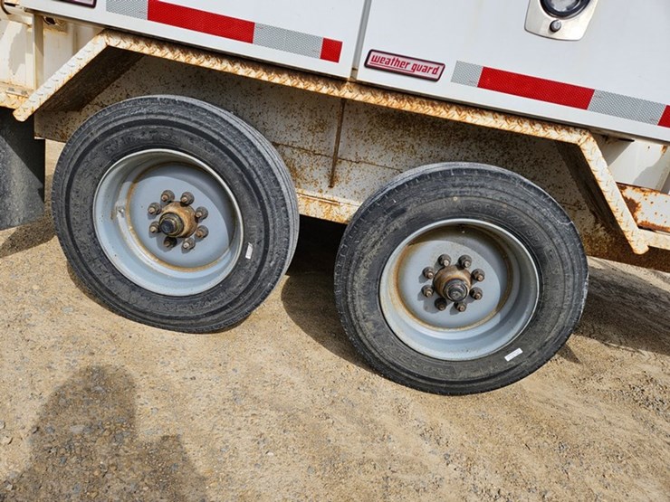 #79-•-2013-brooks-bros-tandem-axle-pole-trailer-image-24
