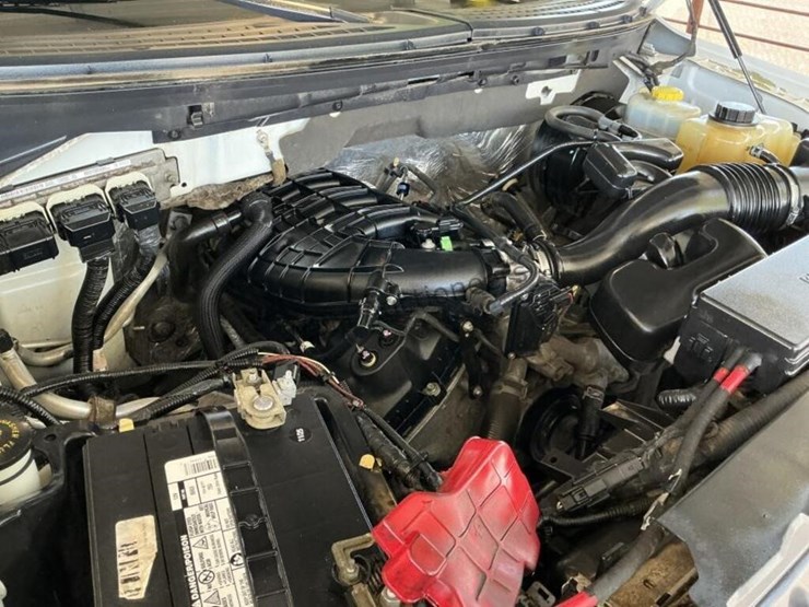 2014-ford-f150-image-12