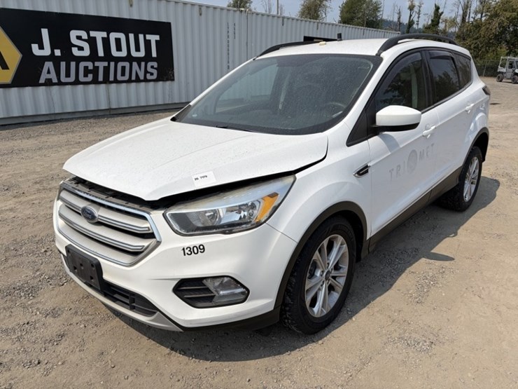 2018-ford-escape-se-image-1
