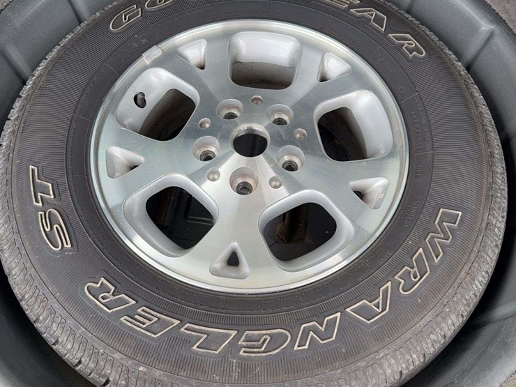 2002-jeep-grand-cherokee-image-6