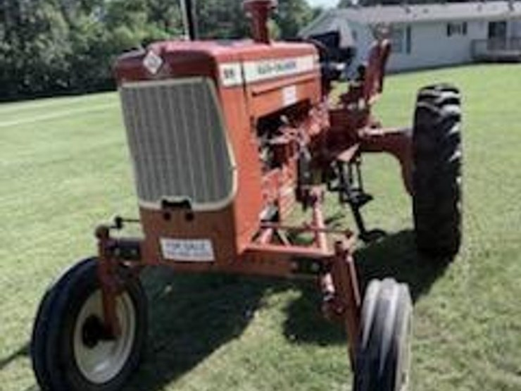 #6052-•-1964-allis-chalmers-d-19-high-crop-tractor---off-site-image-4