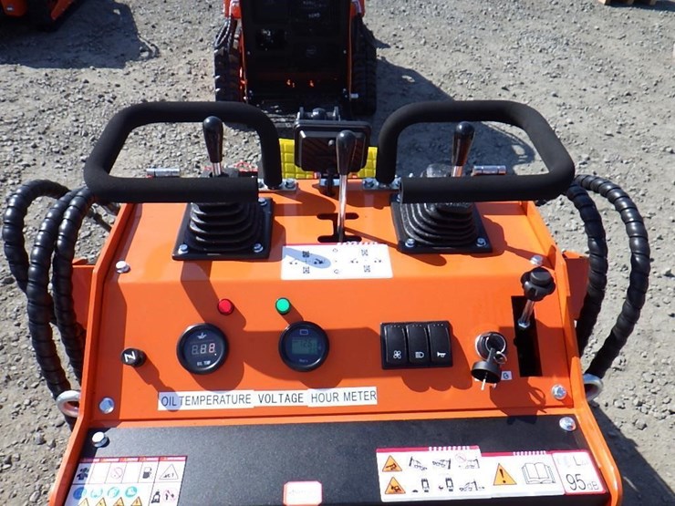 2026-sdlool-36c-skid-steer-tracked-loader-image-11