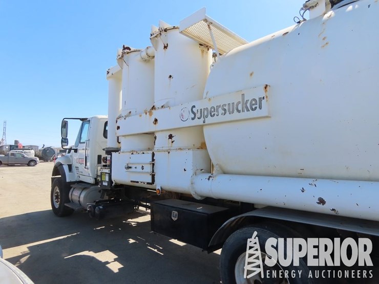 2009-international-workstar-7600-image-4