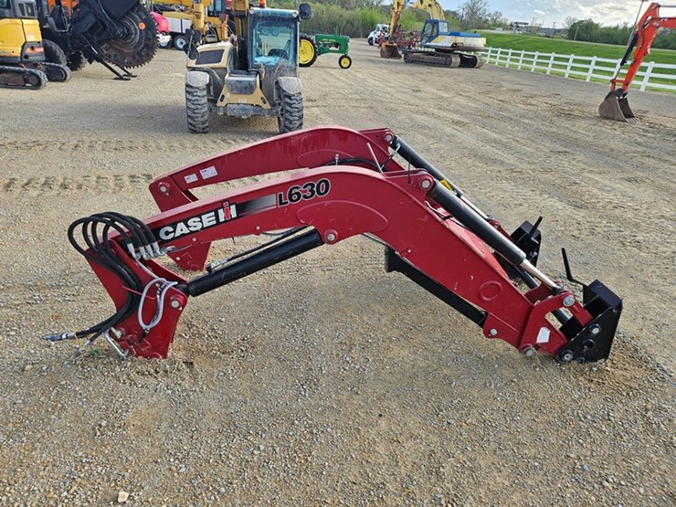 case-ih-l630-image-6