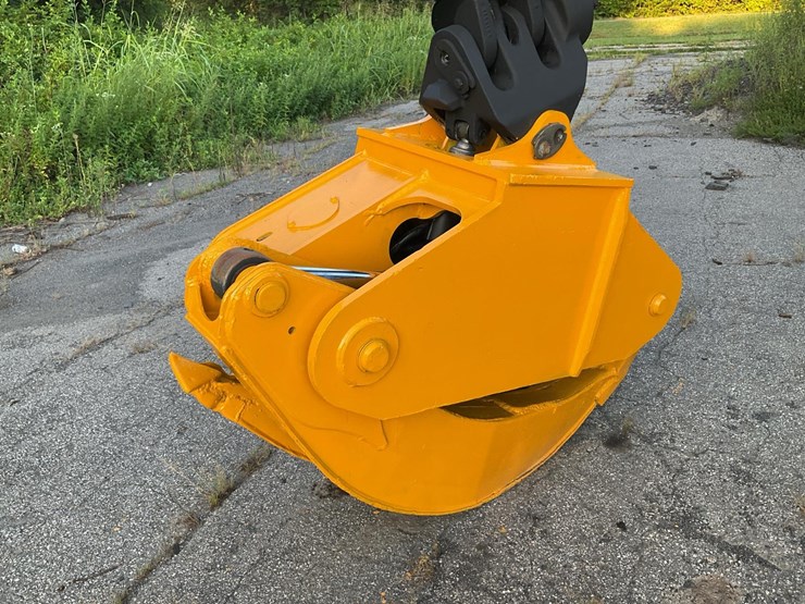 2006-deere-648g-iii-image-53