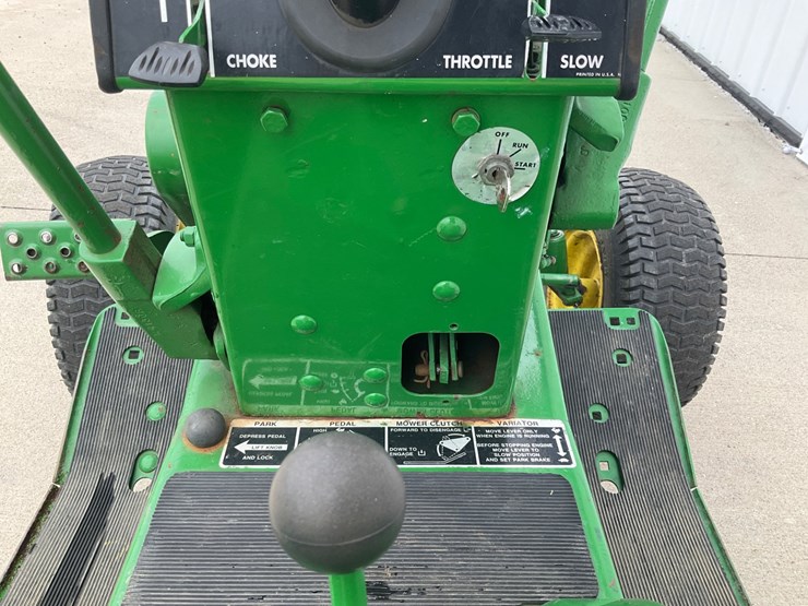 john-deere-112-image-16