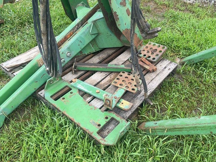 john-deere-260-image-2