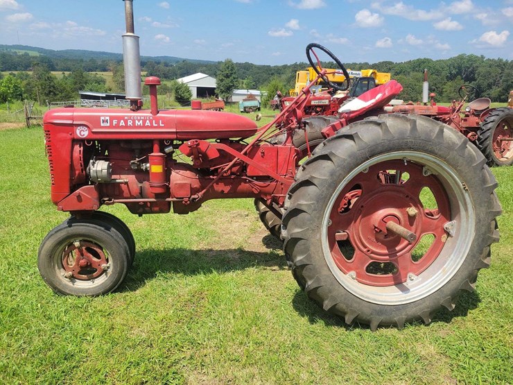 1954-farmall-super-c-image-2