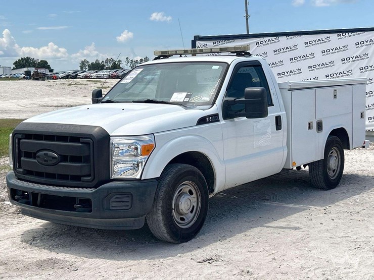 2011-ford-f350-image-1