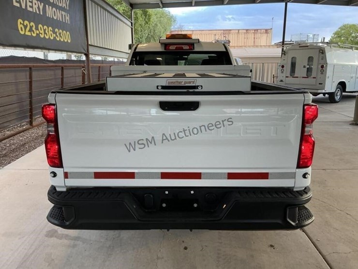 2021-chevrolet-silverado-1500-image-6