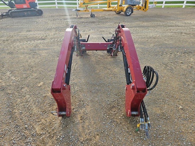 case-ih-l630-image-4