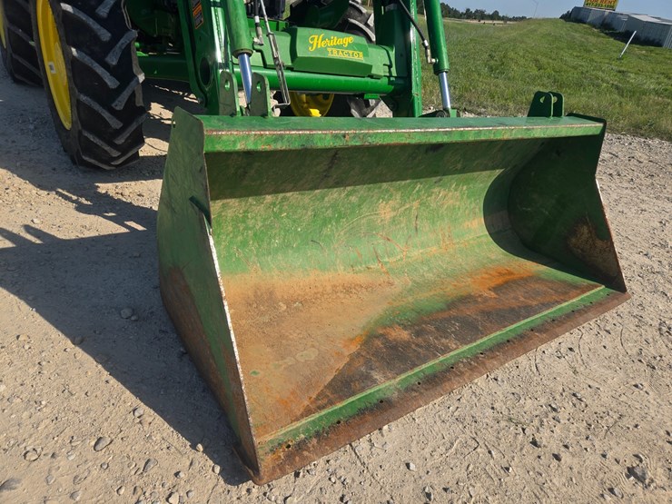 2024-john-deere-5075e-image-66
