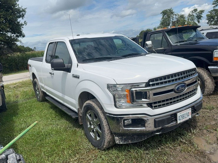 2018-ford-f150-xlt-image-1