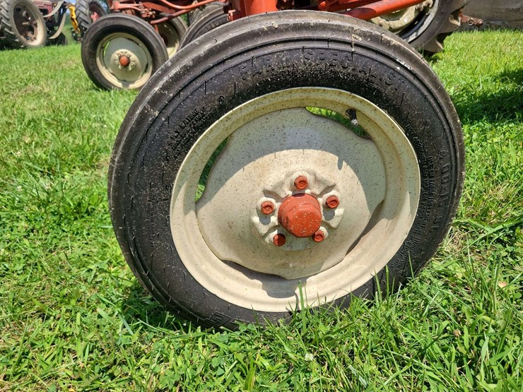 1961-allis-chalmers-d10-image-10