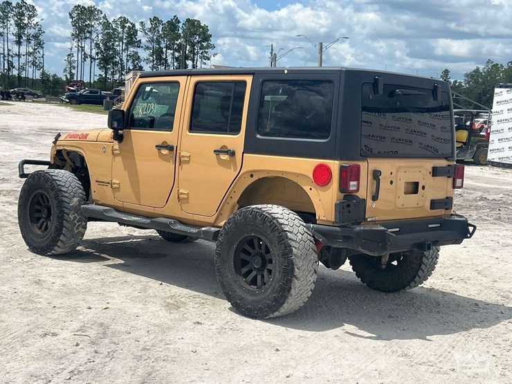 2013-jeep-wrangler-image-4