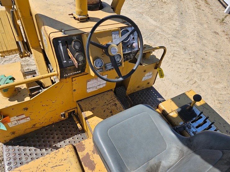 john-deere-18-image-48