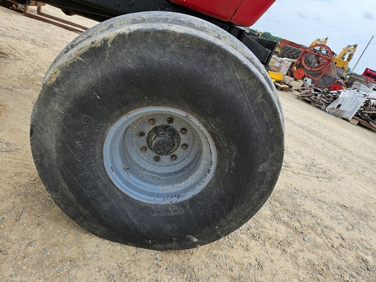 case-ih-7140-image-36